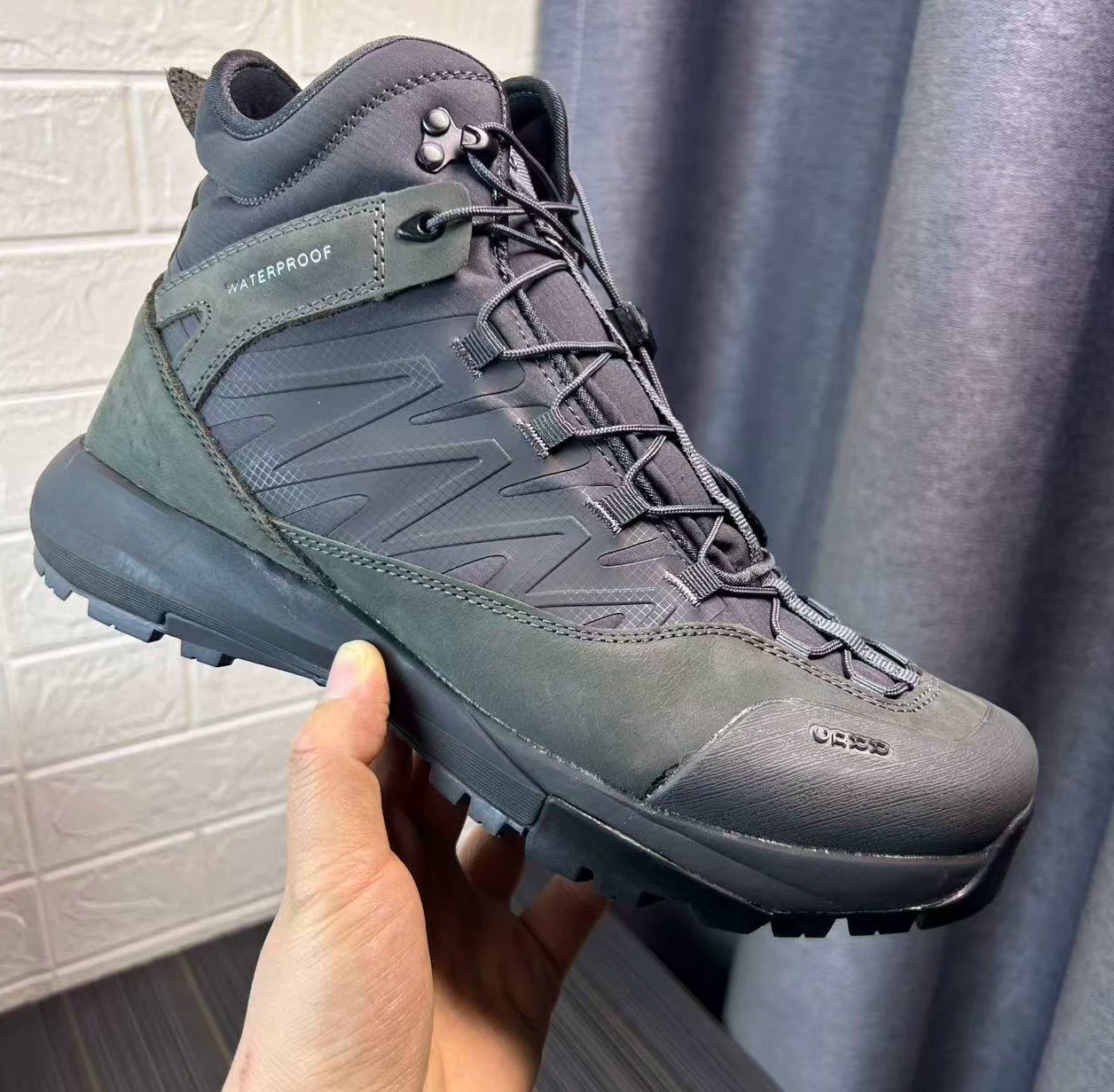Streetwear Outdoor Brand - Chaussures de randonnée montantes en cuir