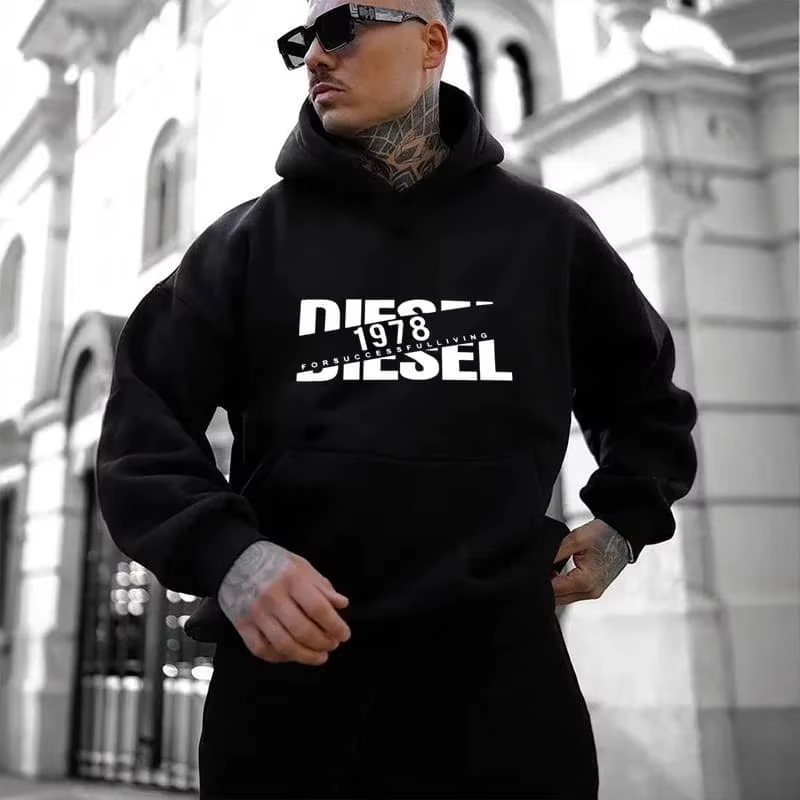 Nouveau sweat à capuche oversi - Streetwear Outfit Brand avis et prix