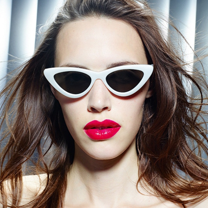 Lunettes de soleil œil de chat - Streetwear Brand With Eye avis et prix